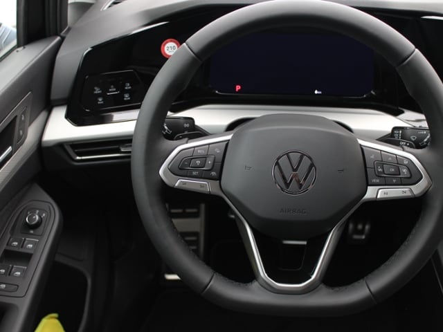 Volkswagen Golf 2.0 TDI Golf VIII IQ.Drive Move