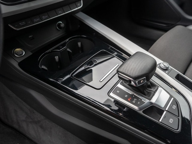 Audi A4 40 TDI Avant S-Line S-Tronic