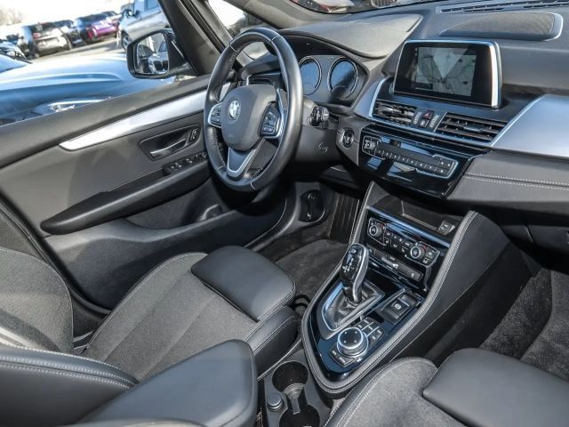 BMW 218 218i Gran Tourer Sport Line