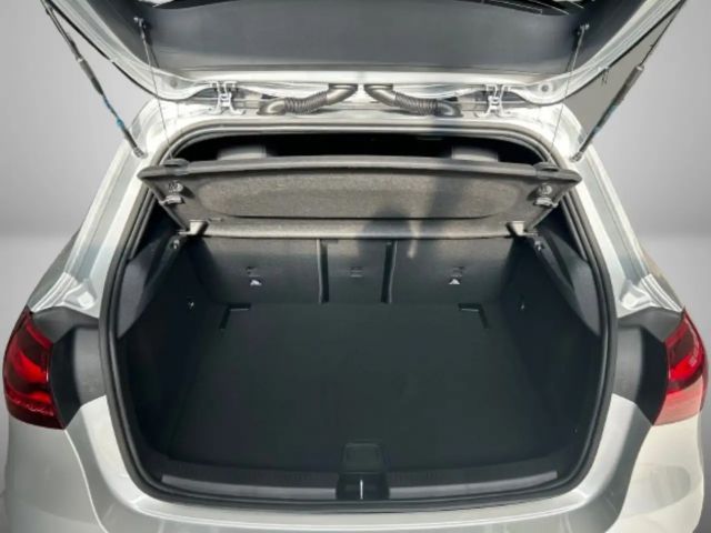 Mercedes-Benz A 180 A 180 d AMG Line Hatchback