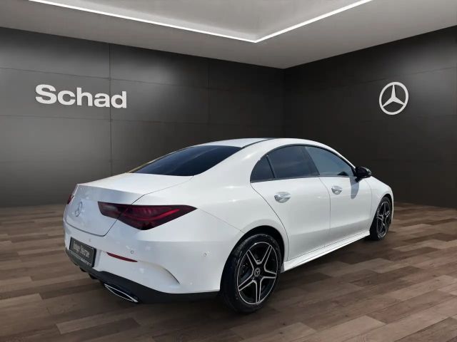 Mercedes-Benz CLA 180 AMG Line Coupé