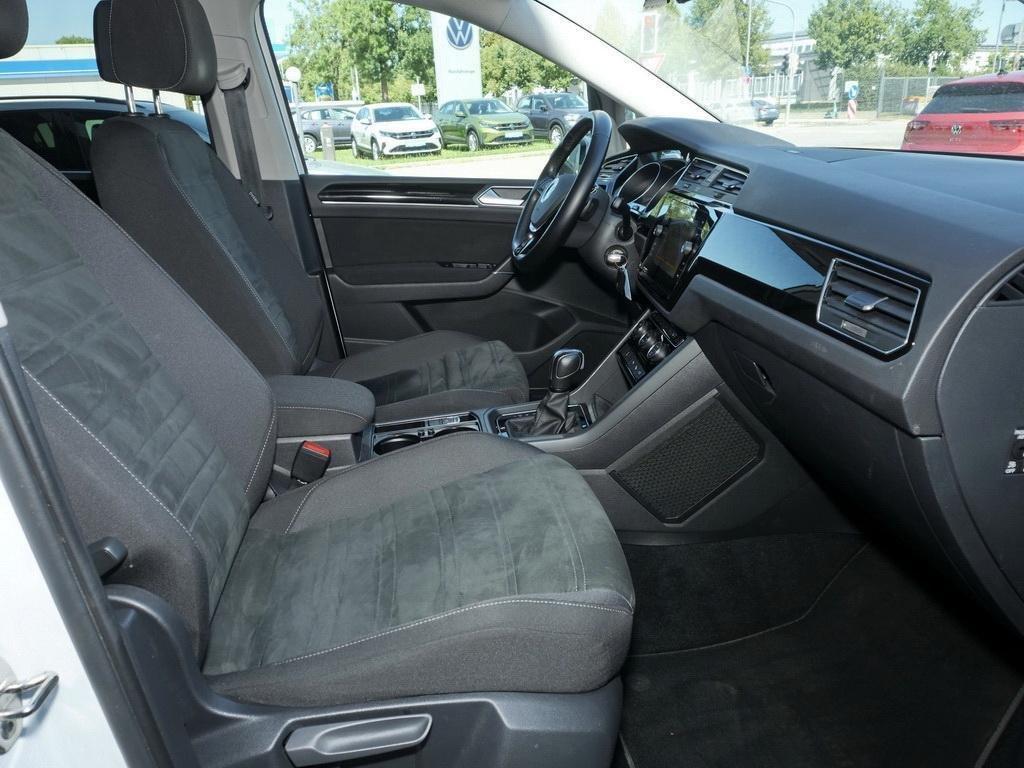 Volkswagen Touran 1.5 TSI DSG Highline