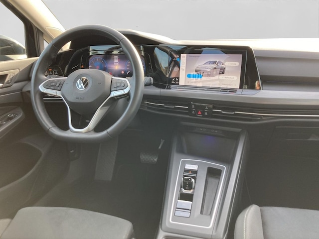 Volkswagen Golf 2.0 TDI DSG Style Variant