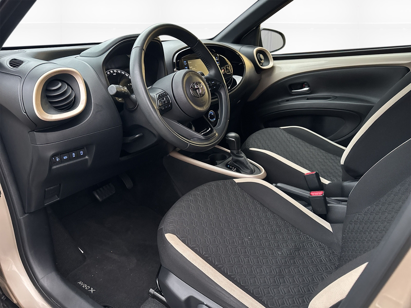 Toyota Aygo X 5-deurs Basis