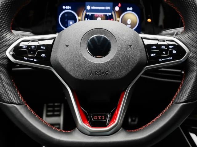 Volkswagen Golf DSG GTI