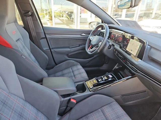 Volkswagen Golf 2.0 TSI DSG GTI Golf VIII Style