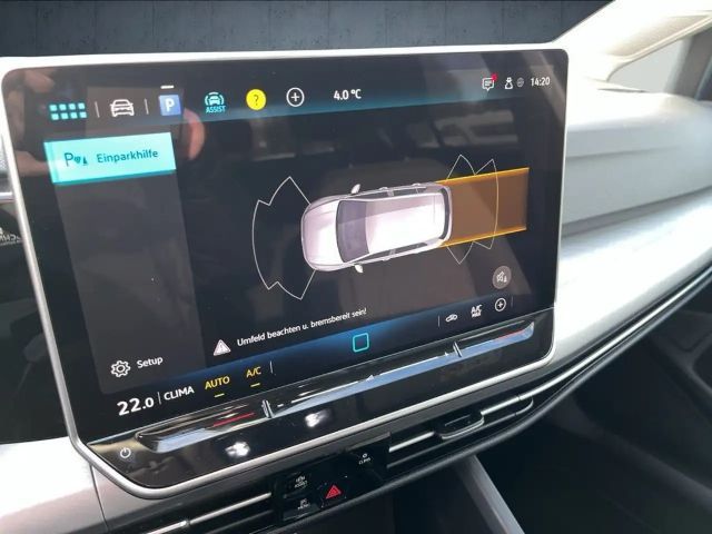 Volkswagen Golf DSG Life