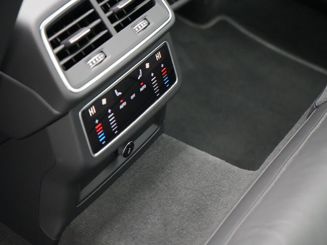 Audi S6 Avant Quattro