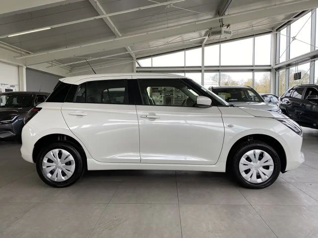 Suzuki Swift 4x4 Club Hybrid