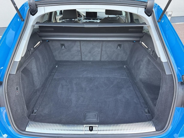 Audi A4 45 TFSI Avant Quattro S-Tronic