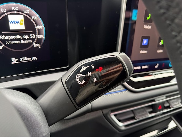 Volkswagen Tiguan R-Line eHybrid