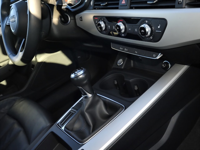 Audi A4 35 TFSI Sedan
