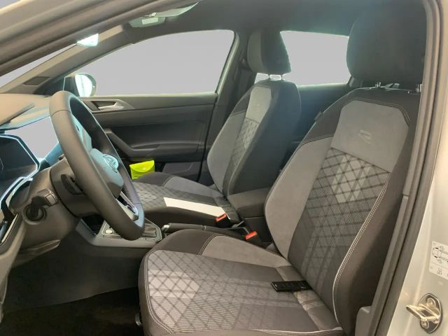 Volkswagen Taigo 1.0 TSI DSG R-Line