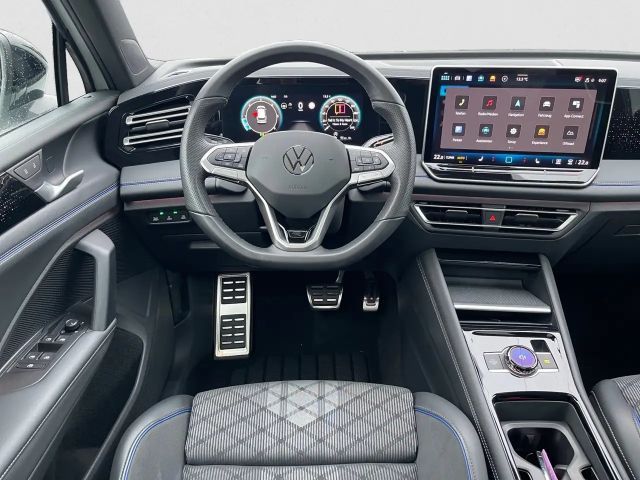 Volkswagen Tiguan 4Motion DSG R-Line