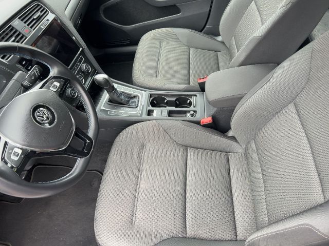 Volkswagen Golf Comfortline e-Golf