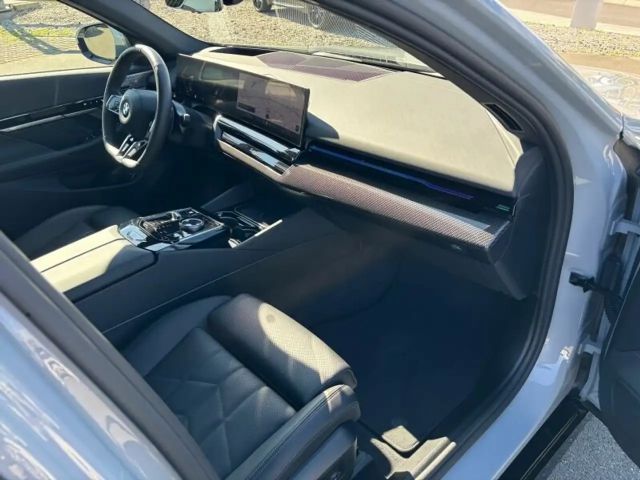 BMW 540 540d M-Sport Touring xDrive