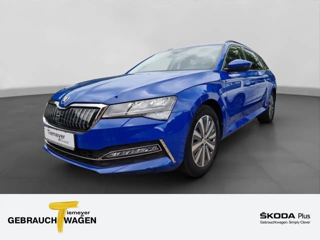 Skoda Superb Ambition Combi iV
