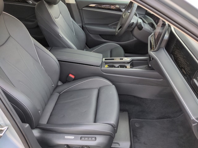 Volkswagen Passat 1.5 eTSI Business DSG