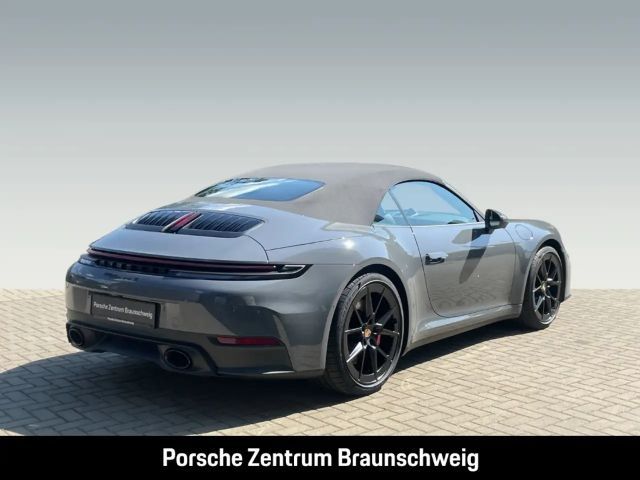 Porsche 992 Cabrio Carrera S