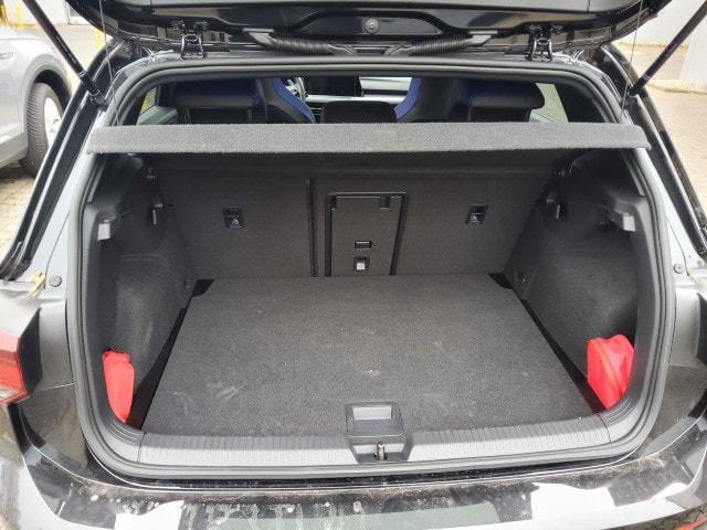 Volkswagen Golf 2.0 TSI Golf VIII