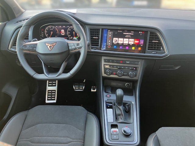 Cupra Ateca LED Navi Keyless Parklenkass. Rückfahrkam. AHK-klappbar El. Heckklappe PDCv+h