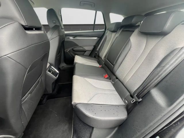 Skoda Enyaq Loft iV 60