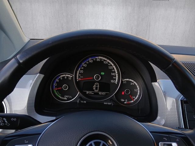 Volkswagen e-up! Plus Style