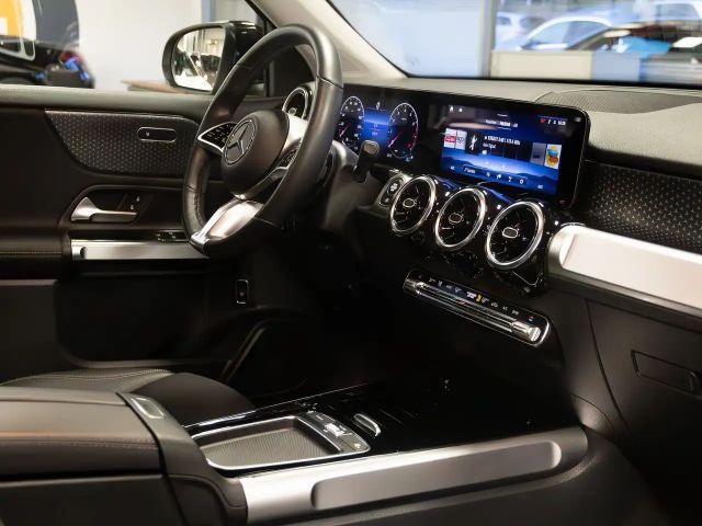 Mercedes-Benz GLB 220 4MATIC Progressive