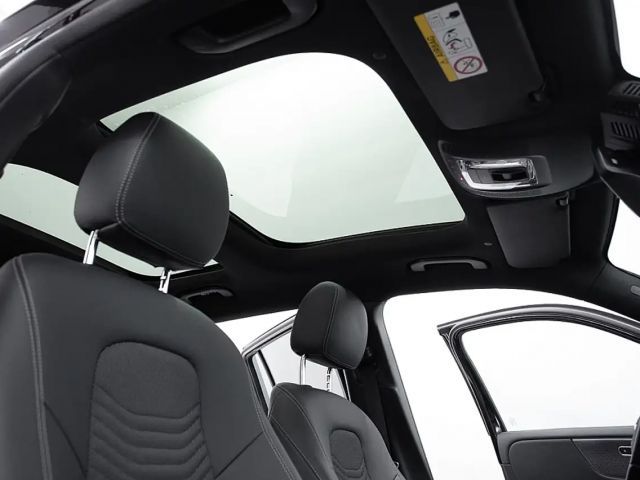 Mercedes-Benz EQB 250