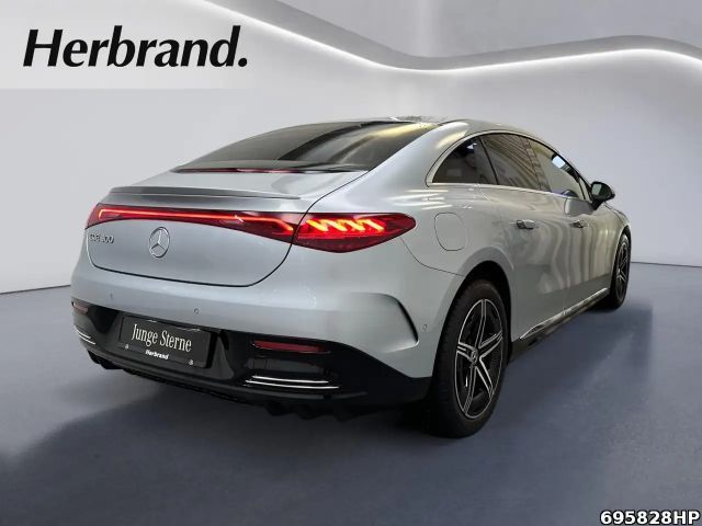 Mercedes-Benz EQE 300 AMG Line Sedan