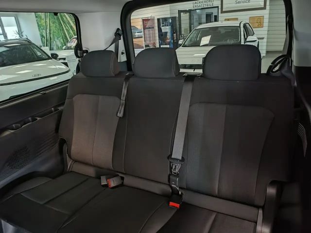 Hyundai Staria Trend