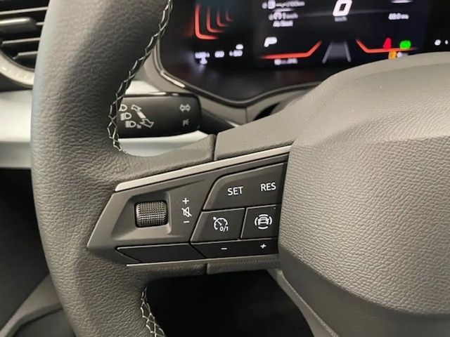 Seat Arona Road Edition Navi LED VerkehrszeichERK Navi