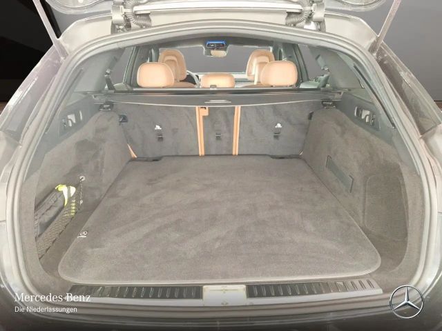 Mercedes-Benz E 200 EXCLUSIVE Estate