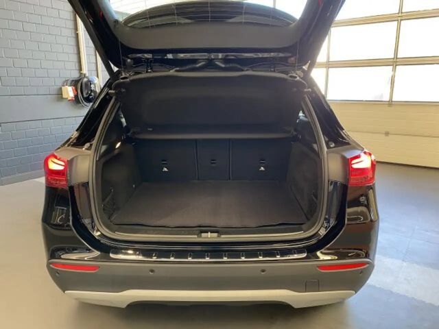 Mercedes-Benz GLA 200 Progressive