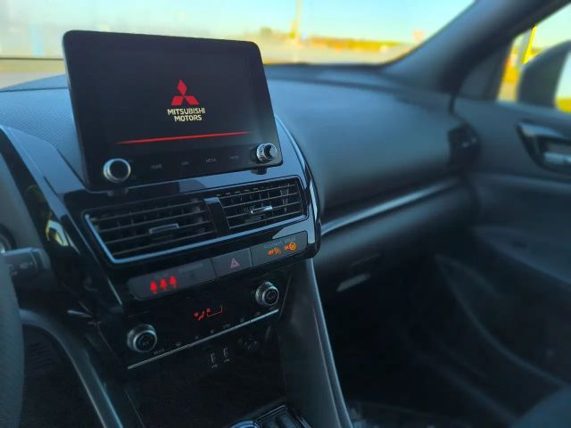 Mitsubishi Eclipse Cross 4WD CVT Intense PHEV