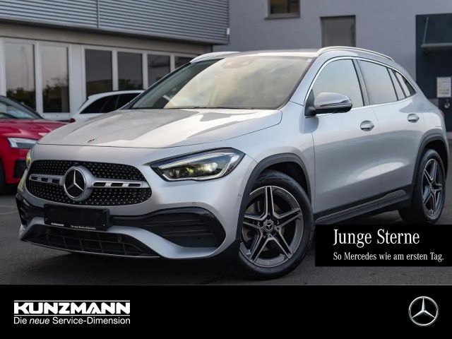 Mercedes-Benz GLA 250 AMG Line