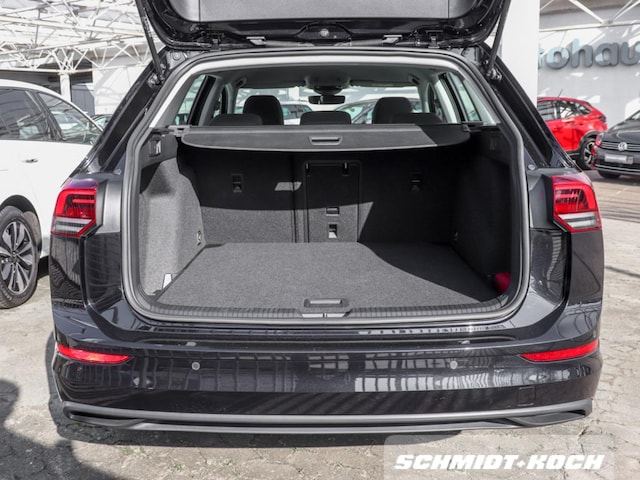 Volkswagen Golf 1.5 eTSI DSG Life Variant