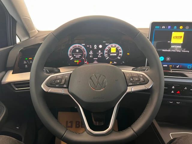 Volkswagen Golf Business DSG Variant