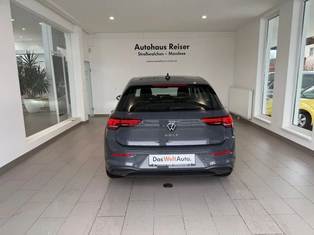 Volkswagen Golf DSG Life