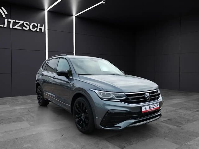 Volkswagen Tiguan Allspace DSG IQ.Drive R-Line