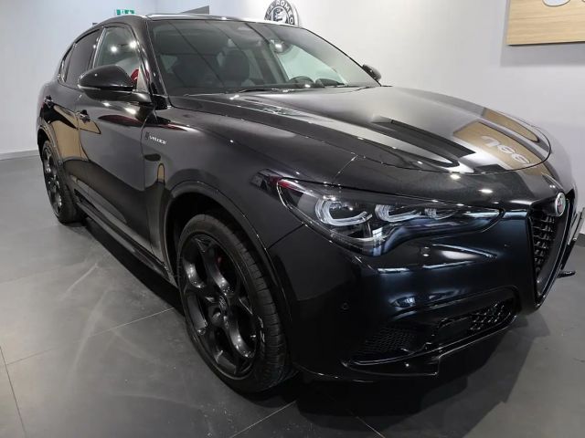 Alfa Romeo Stelvio AT8 Q4 Veloce