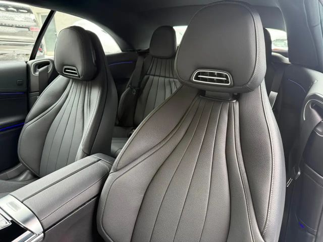 Mercedes-Benz CLE 200 4MATIC AMG Line