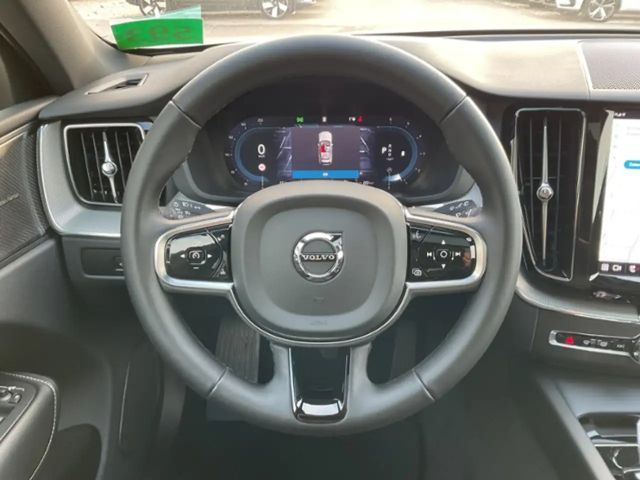 Volvo XC60 Dark Plus
