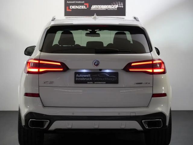 BMW X5 xDrive45e