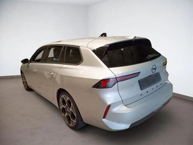 Opel Astra Sports Tourer Ultimate