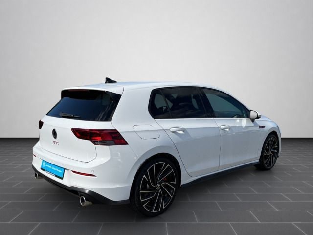 Volkswagen Golf 2.0 TSI GTI