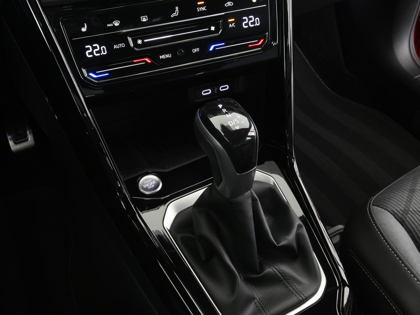 Volkswagen T-Roc DSG IQ.Drive R-Line