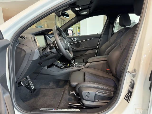 BMW 135 Sedan xDrive