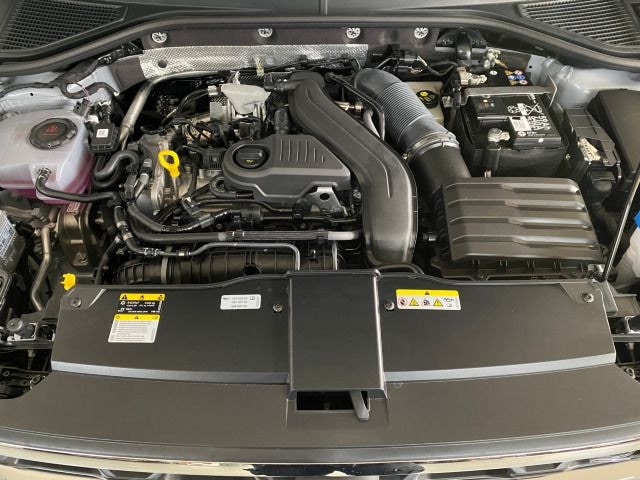 Volkswagen T-Roc 1.5 TSI DSG R-Line