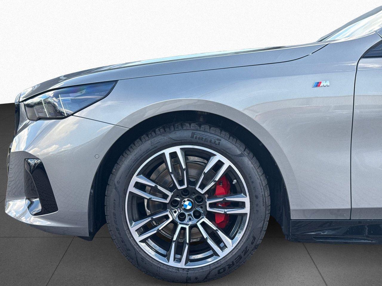 BMW 520 520d M-Sport Sedan xDrive